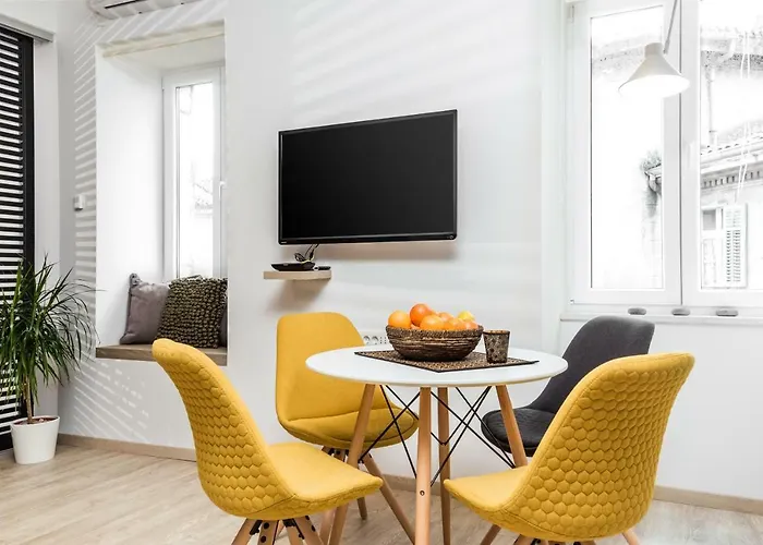Kappa Apartments